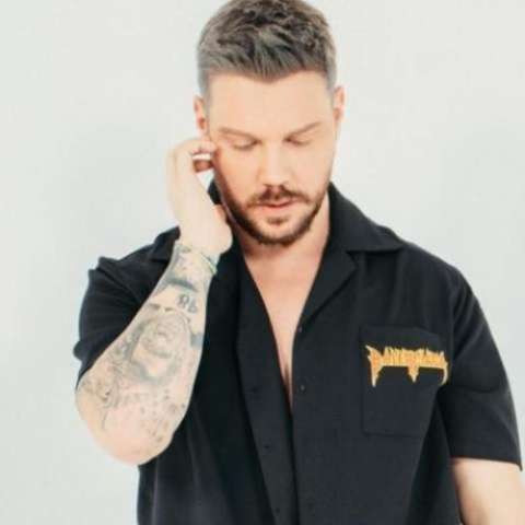 دانلود آهنگ ترکی سینان آکچیل به نام بانا آیتسین دانلود آهنگ ترکی سینان آکچیل به نام بانا آیتسین